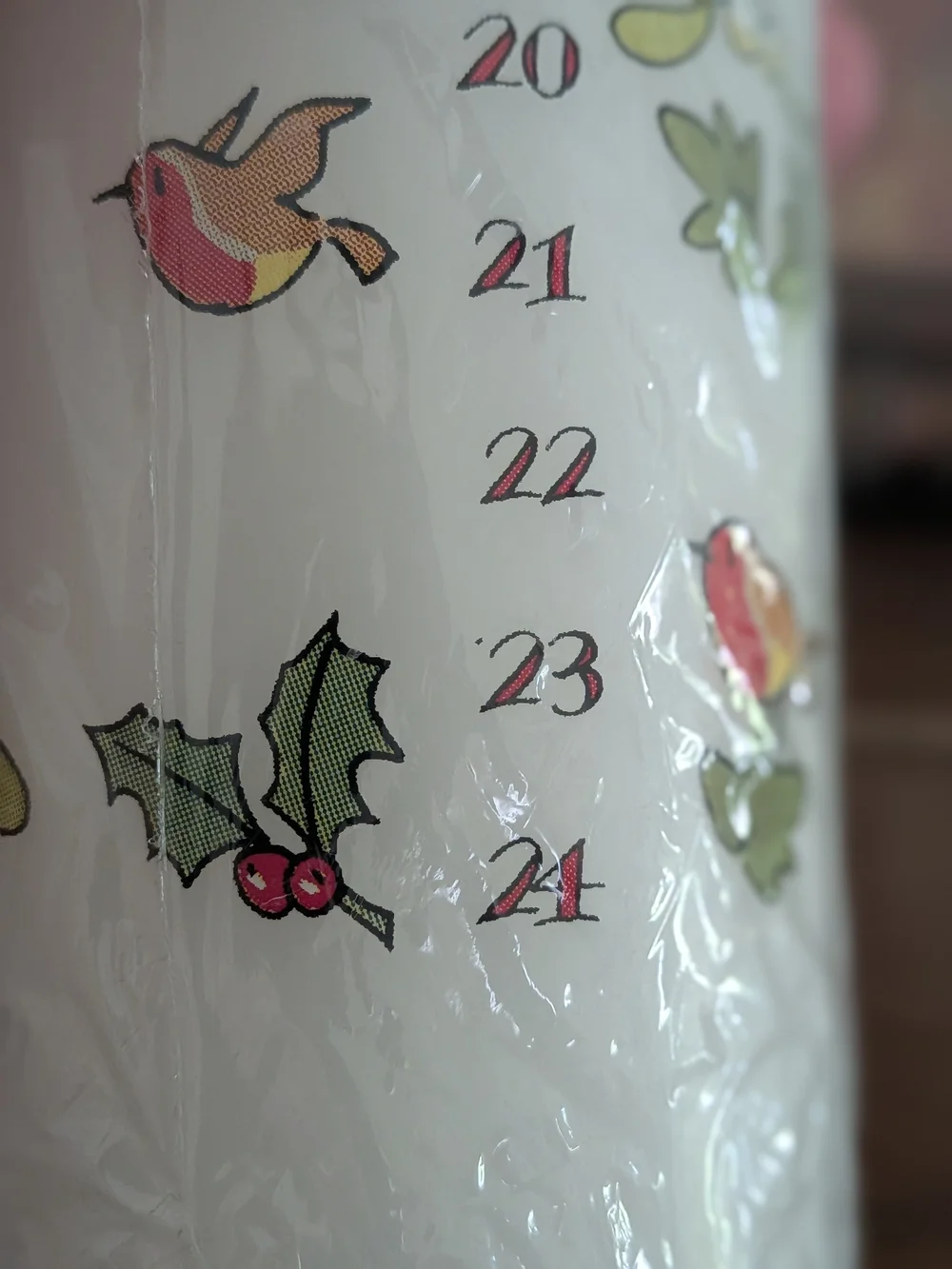 British Christmas Advent Pillar Candle Holly Ivy Robin Birds 1-24 Days Sealed